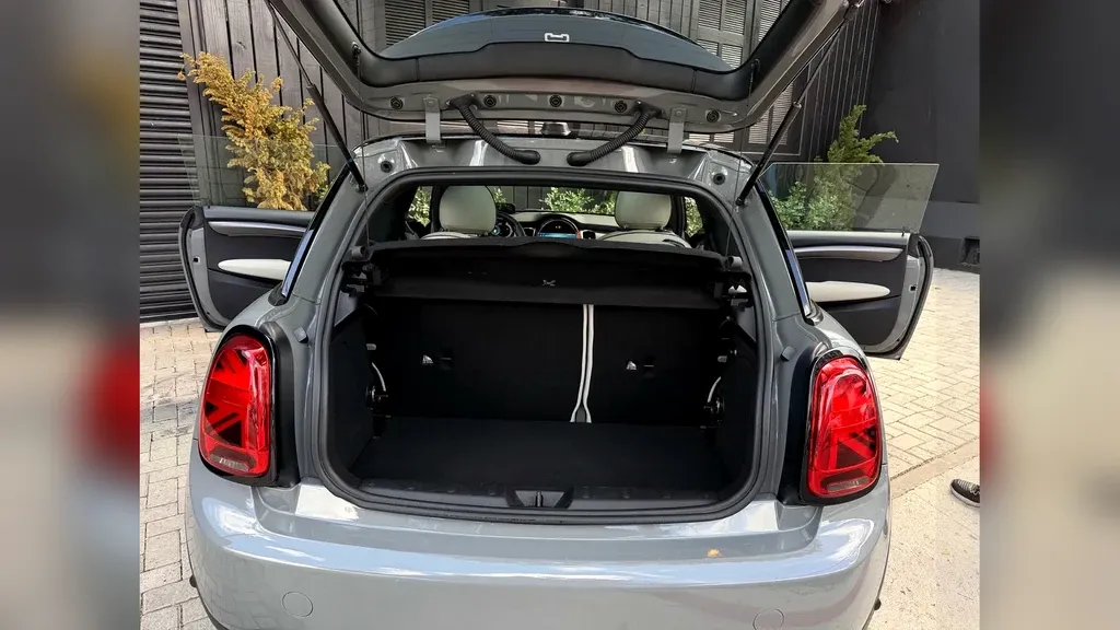 Mini CooperSE - Imagem 12