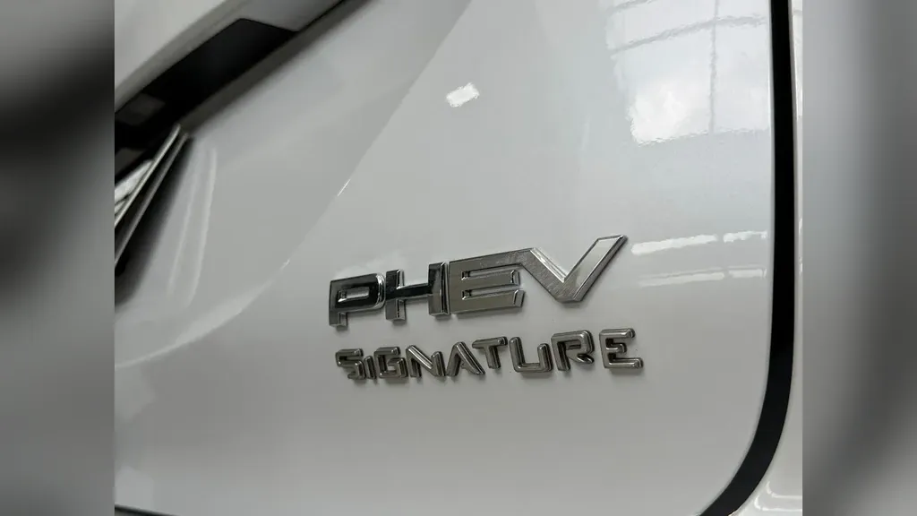 Mitsubishi Outlander - Imagem 7