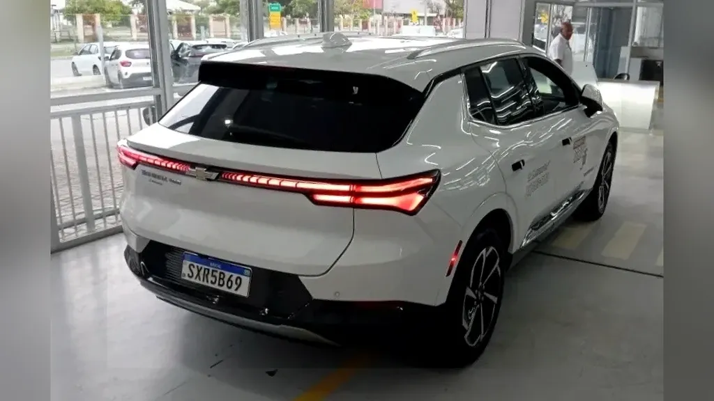 Chevrolet Equinox EV - Imagem 2