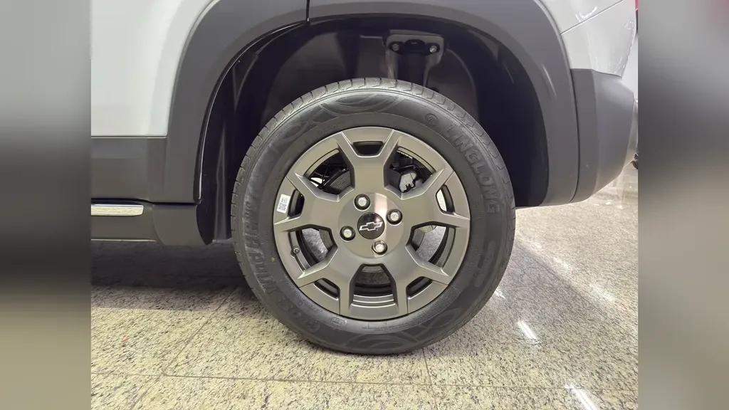 Chevrolet Spark Euv - Imagem 17