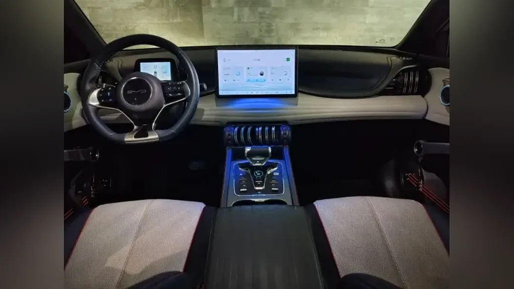 BYD Yuan Plus - Imagem 10