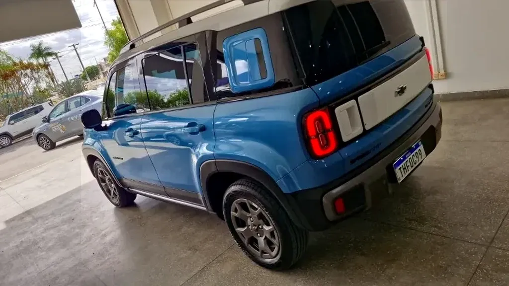 Chevrolet Spark Euv - Imagem 9