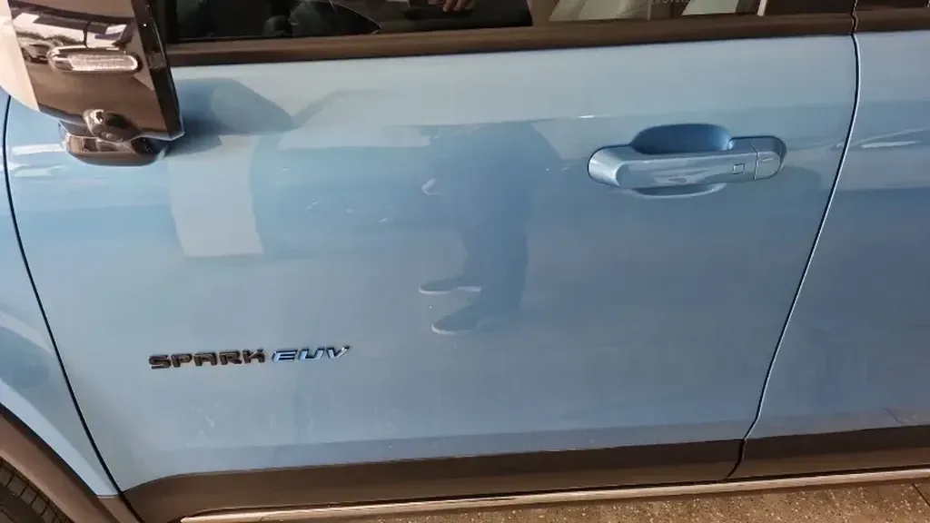 Chevrolet Spark Euv - Imagem 15