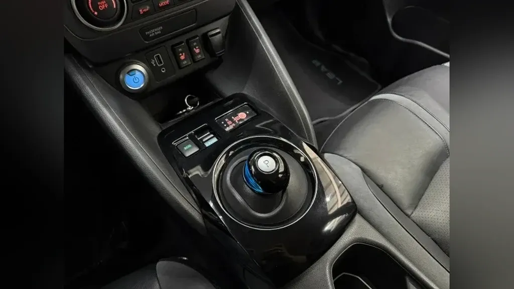 Nissan Leaf - Imagem 14