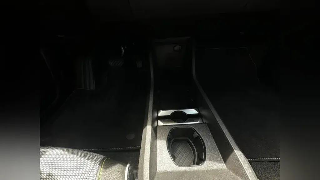 Renault Megane E-tech Electric - Imagem 13