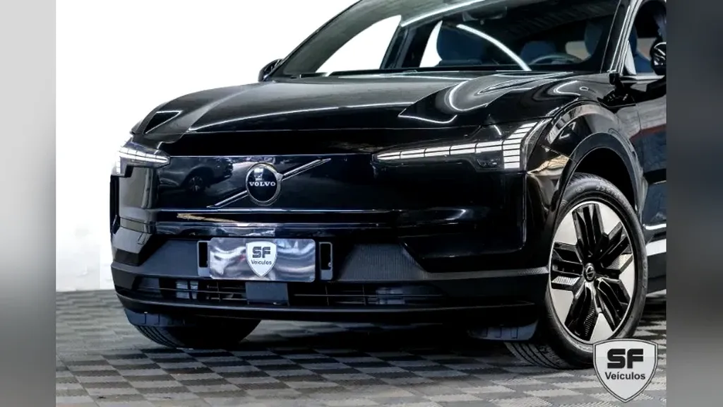 Volvo EX30 - Imagem 3