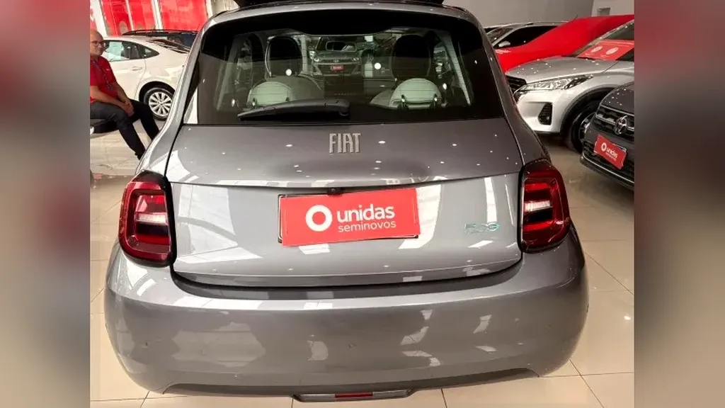 Fiat 500e - Imagem 13