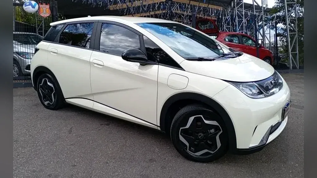 BYD Dolphin - Imagem 3