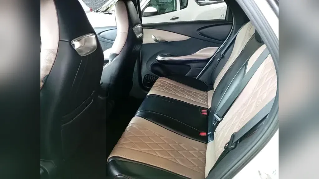 BYD Dolphin - Imagem 12