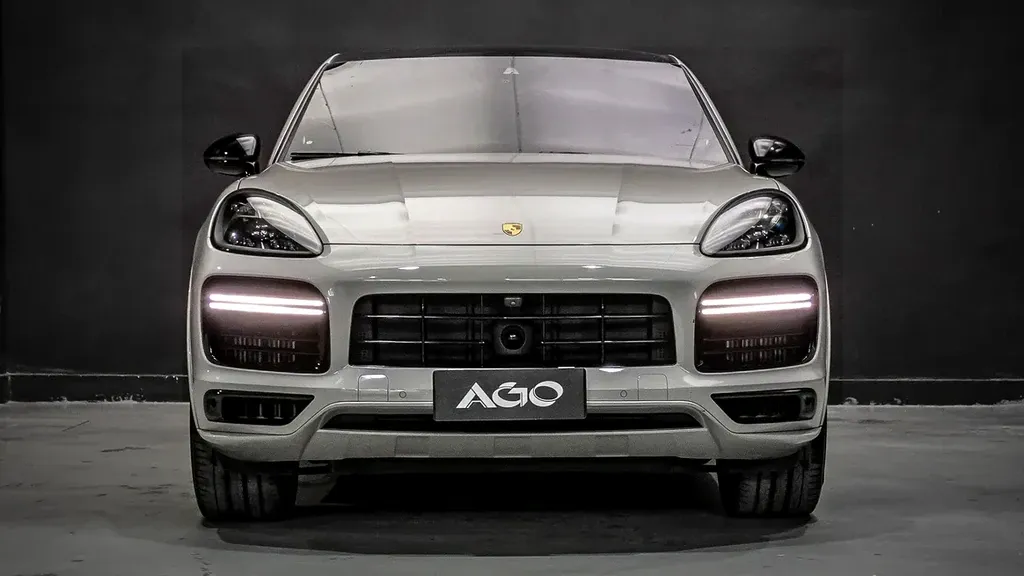 Porsche Cayenne E-hybrid - Imagem 2