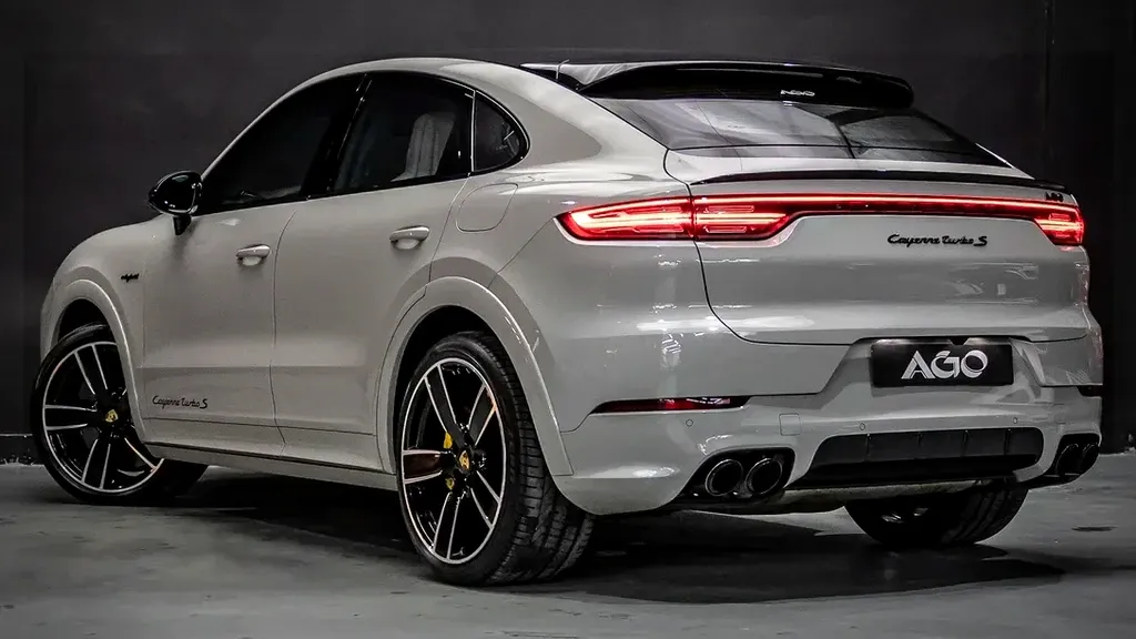 Porsche Cayenne E-hybrid - Imagem 6