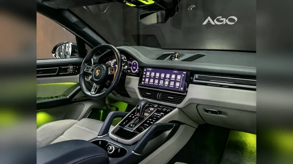 Porsche Cayenne E-hybrid - Imagem 15