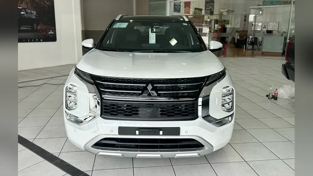 Mitsubishi Outlander - Imagem 7