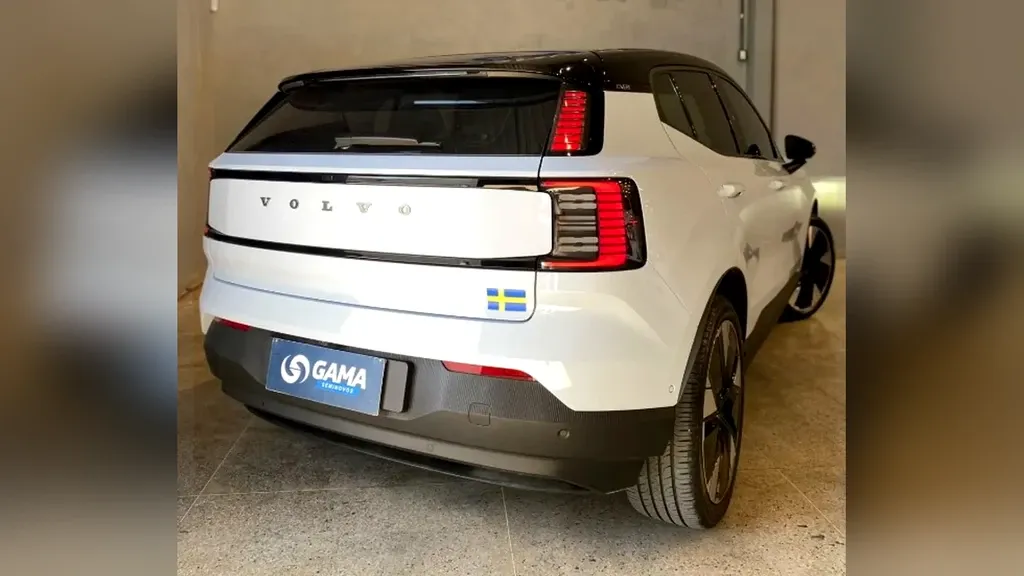 Volvo EX30 - Imagem 6