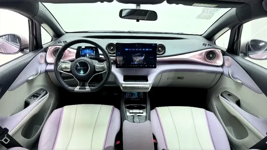 BYD Dolphin - Imagem 8