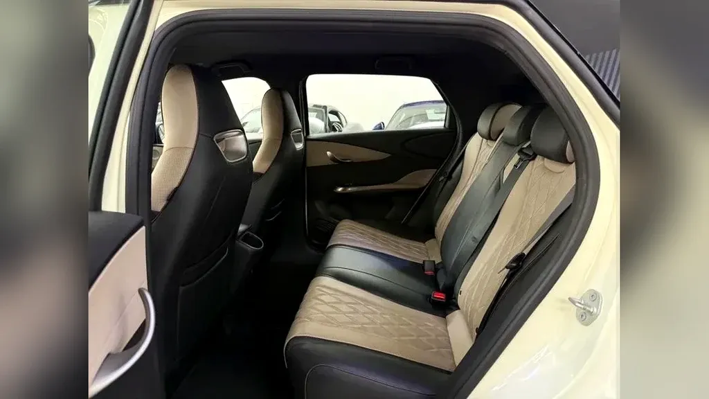 BYD Dolphin - Imagem 8