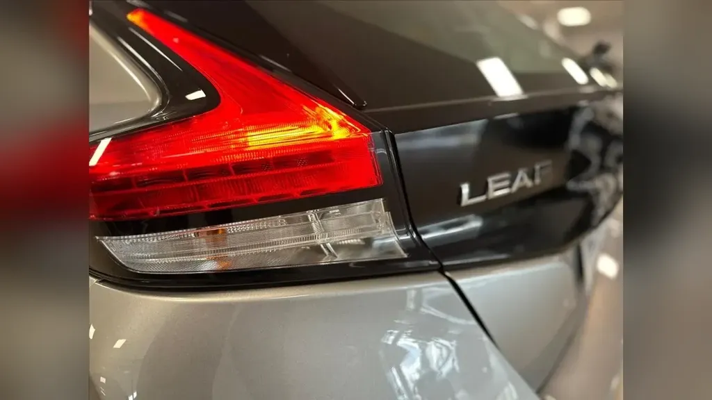 Nissan Leaf - Imagem 13