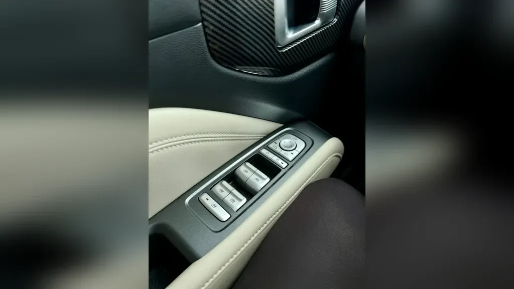 Chevrolet Spark Euv - Imagem 13