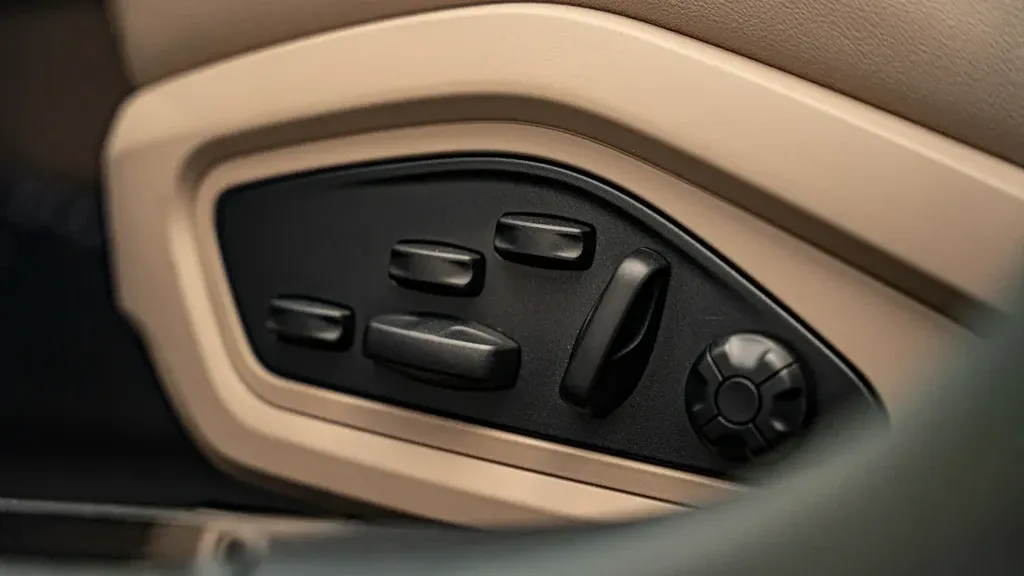 Porsche Taycan - Imagem 13