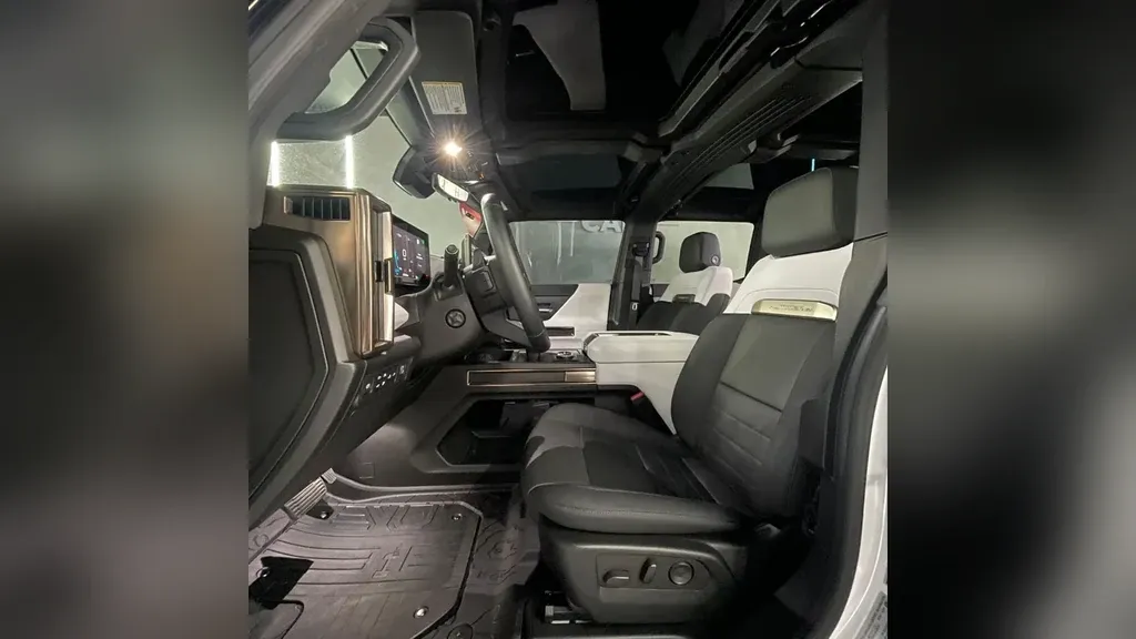 GMC Hummer EV Pickup - Imagem 7