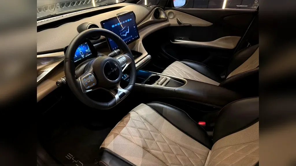 BYD Dolphin - Imagem 8