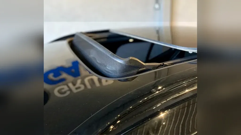 Volvo XC40 Recharge - Imagem 13