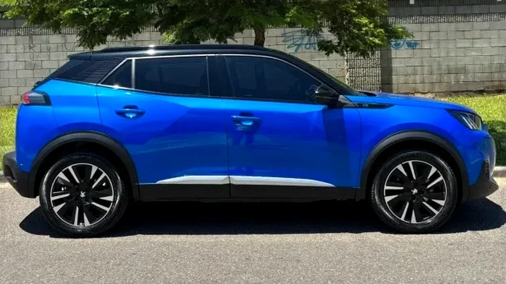 Peugeot E-2008 - Imagem 5