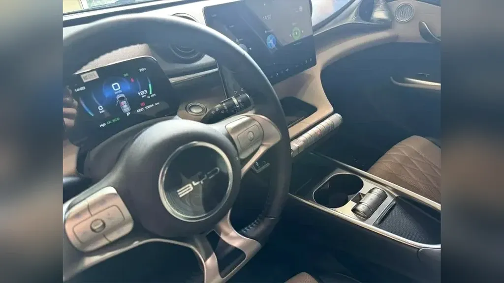 BYD Dolphin - Imagem 6