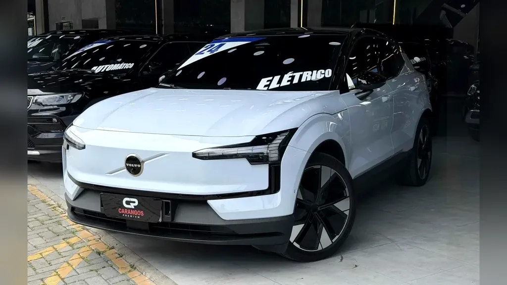 Volvo EX30 - Imagem 3