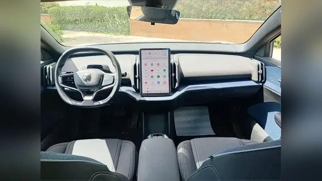 Volvo EX30 - Imagem 12