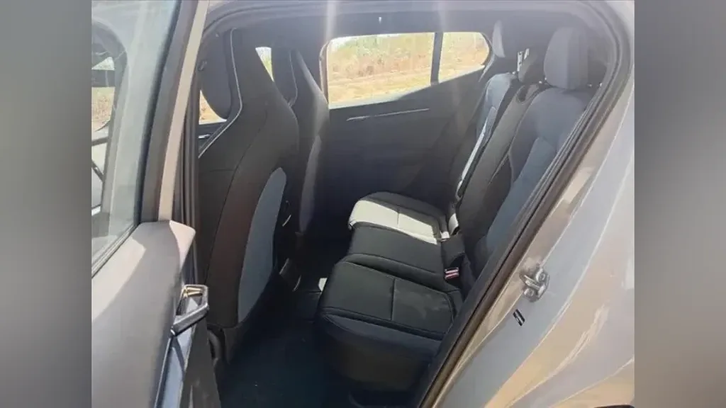 Volvo EX30 - Imagem 15