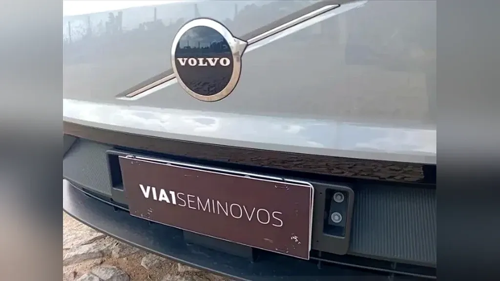 Volvo EX30 - Imagem 18