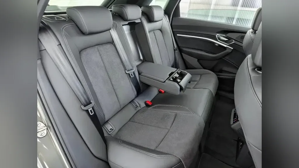 Audi Q8 E-tron - Imagem 17