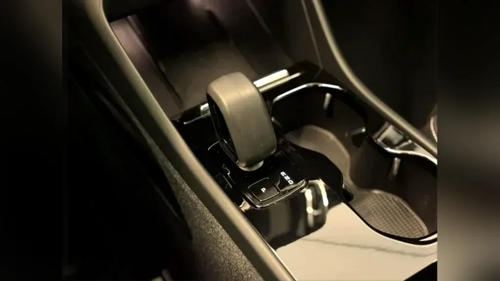 Volvo XC40 Recharge - Imagem 10