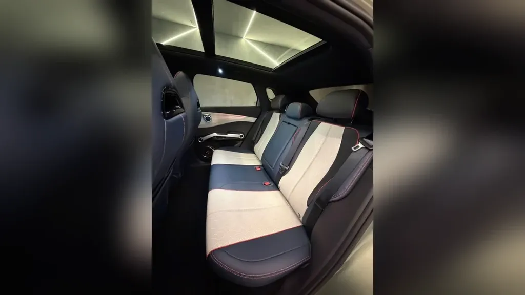 BYD Yuan Plus - Imagem 18