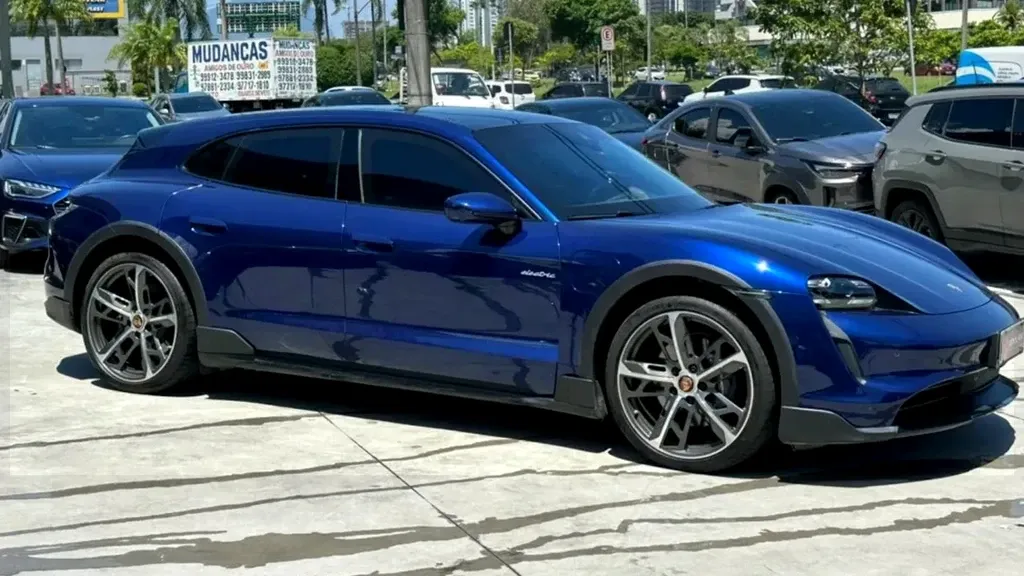 Porsche Taycan - Imagem 3