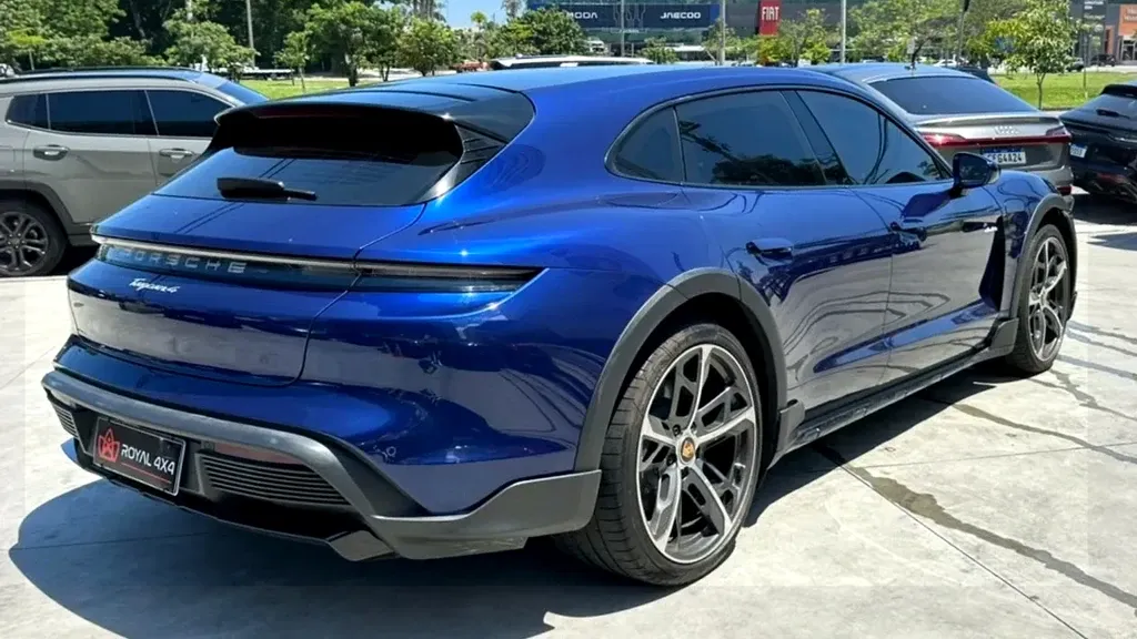 Porsche Taycan - Imagem 6