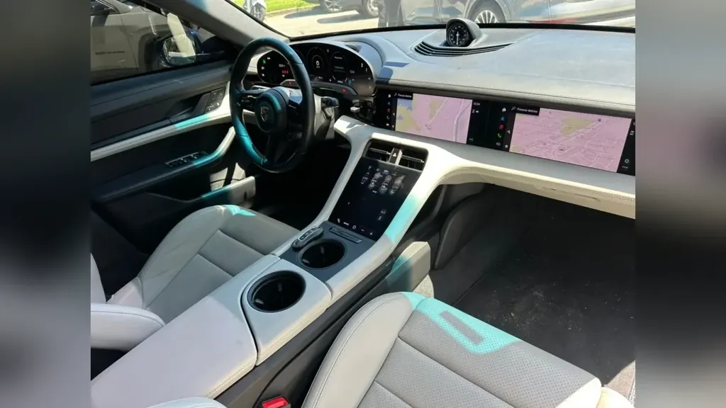 Porsche Taycan - Imagem 8