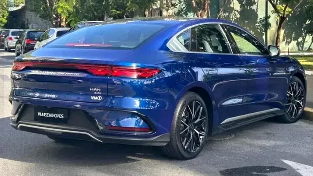 BYD Han - Imagem 2