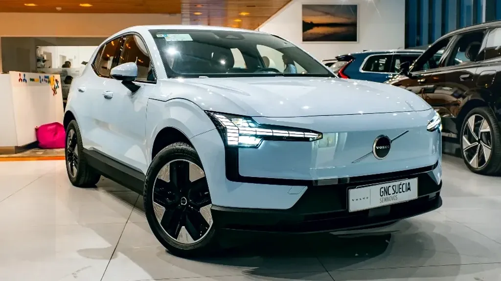 Foto de um volvo ex30