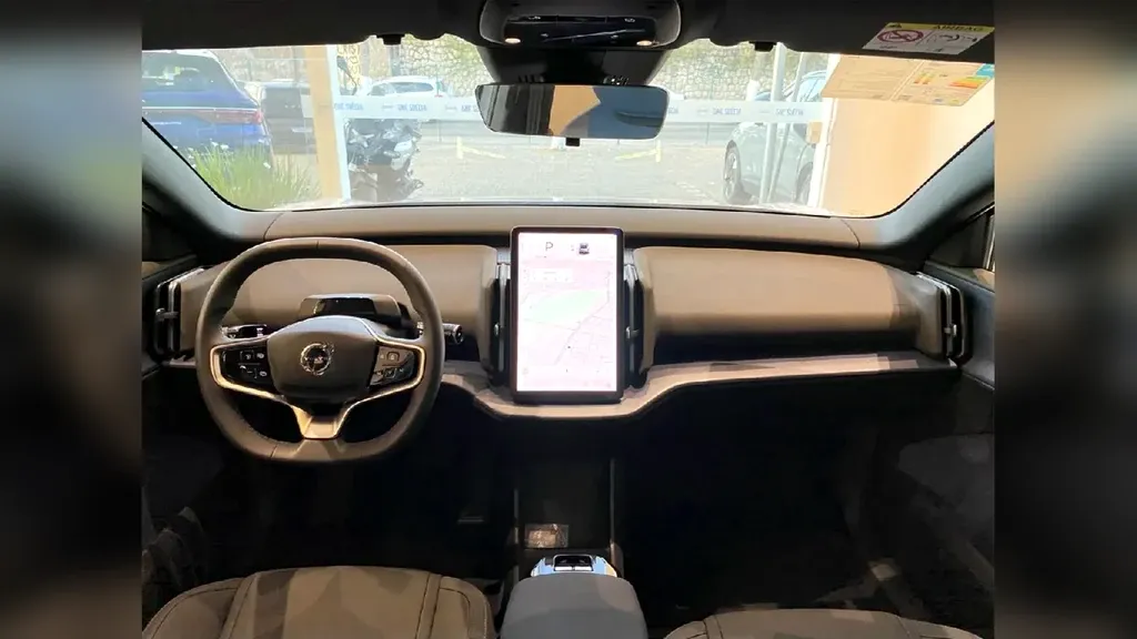 Volvo EX30 - Imagem 8