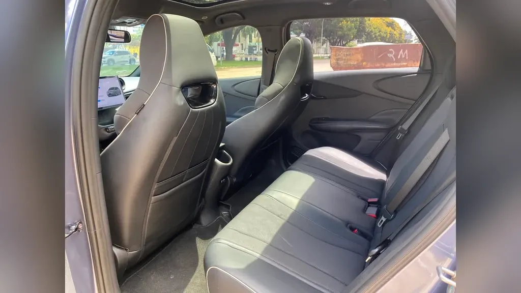 BYD Dolphin Plus - Imagem 14