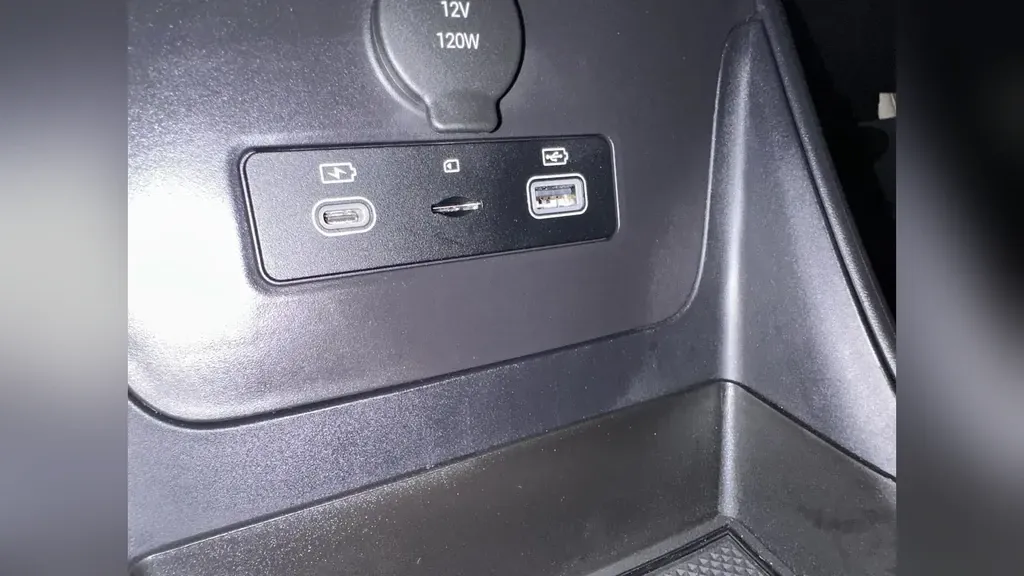 BYD Dolphin Mini - Imagem 14