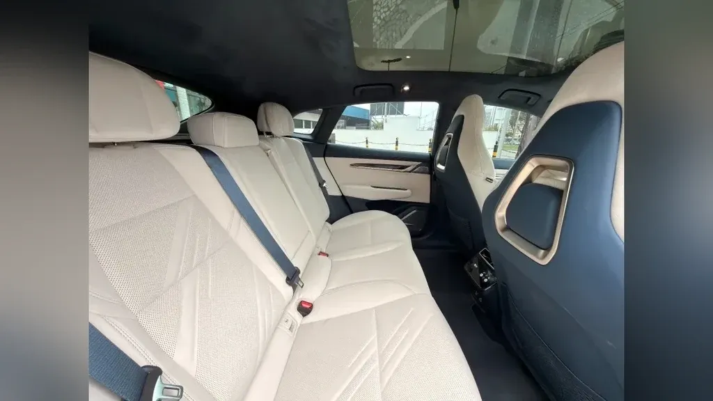 Zeekr 001 - Imagem 2