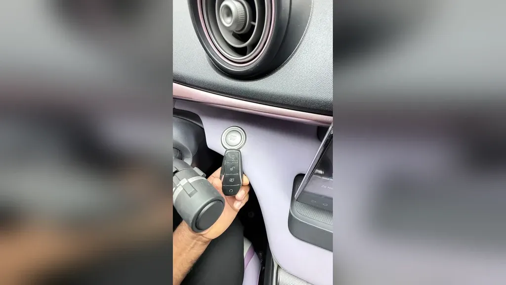 BYD Dolphin - Imagem 18