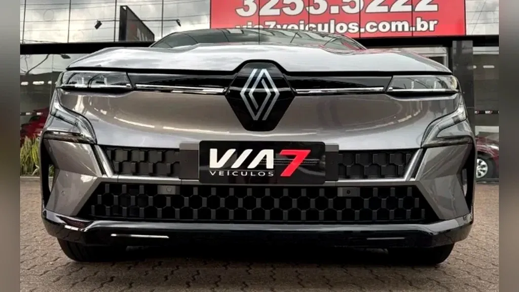 Renault Megane E-tech Electric - Imagem 2