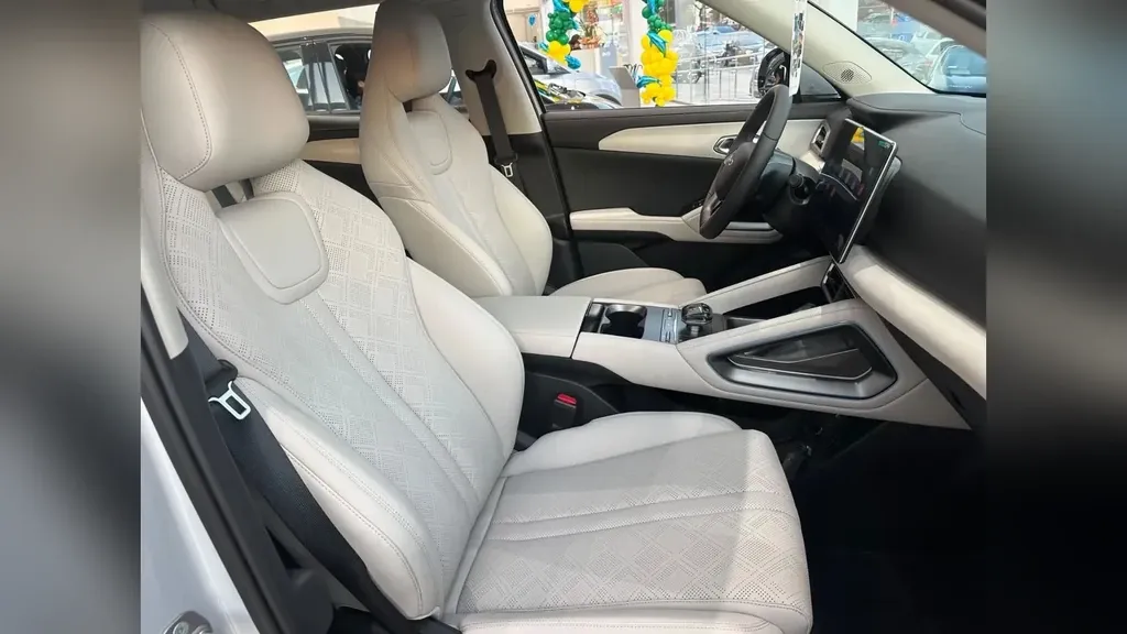 BYD Yuan Pro - Imagem 6