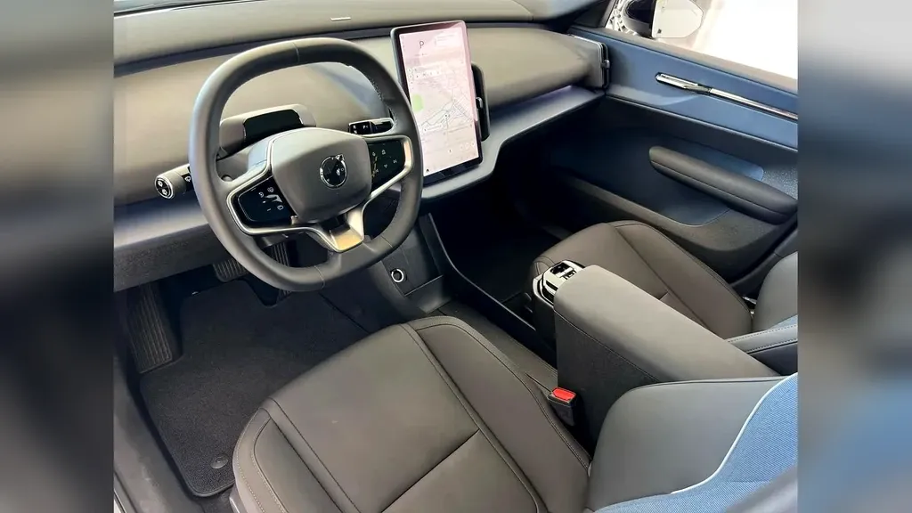 Volvo EX30 - Imagem 5