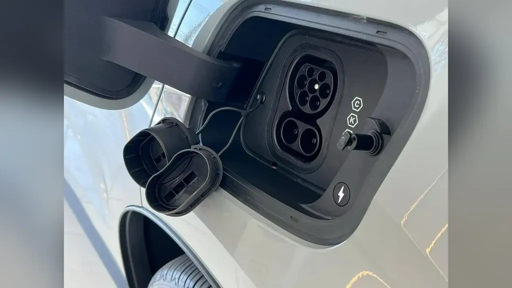 Volvo EX30 - Imagem 13