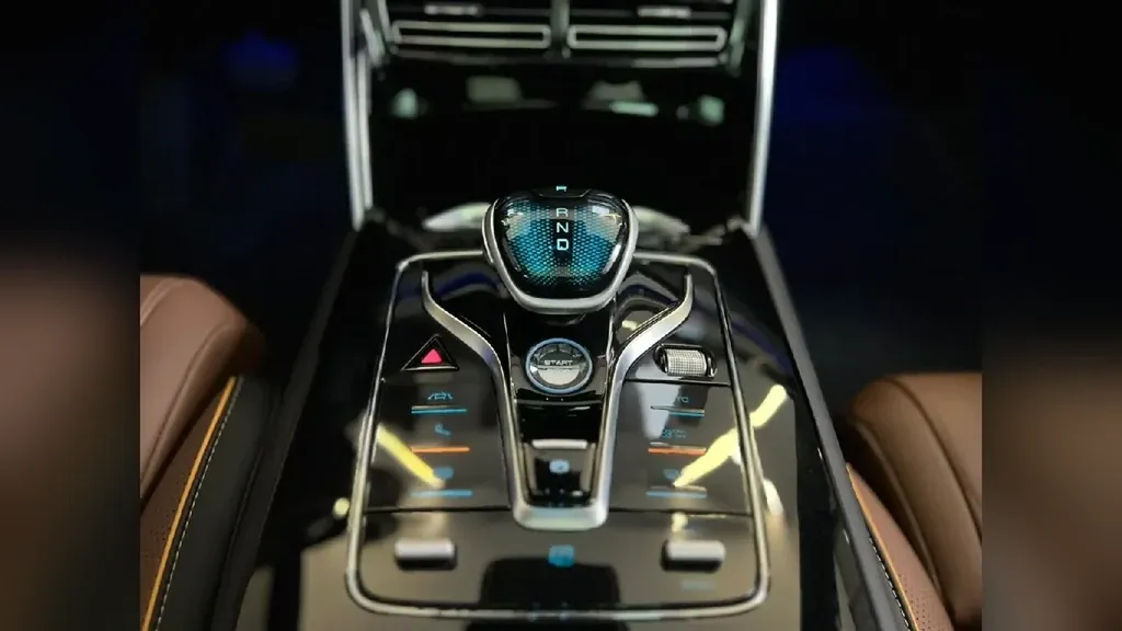 BYD Tang - Imagem 12